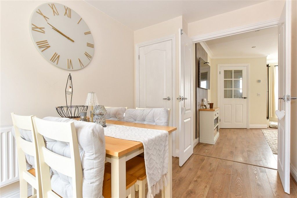 Property photo 3 of 12 Internal Lifestyle
