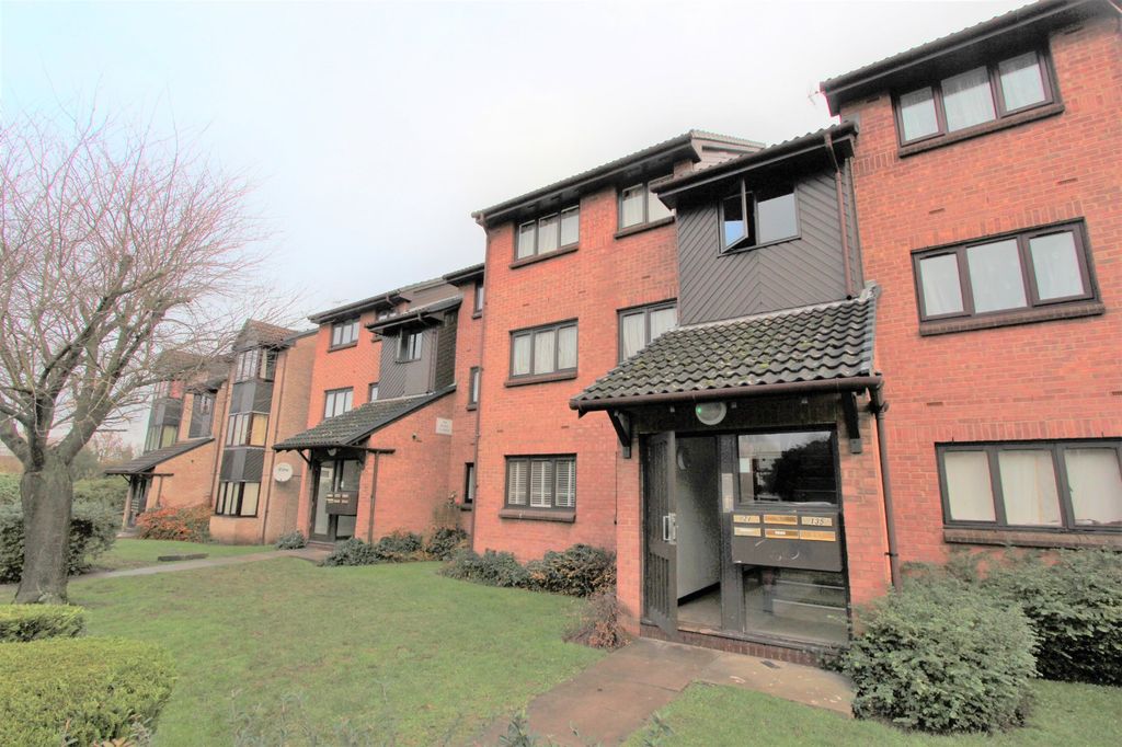 Property photo 1 of 5