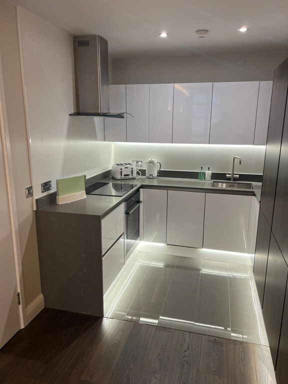 Property photo 2 of 11 2574473