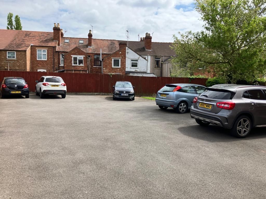 Property photo 2 of 12