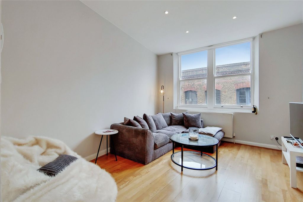 Property photo 1 of 10 Picture No. 22