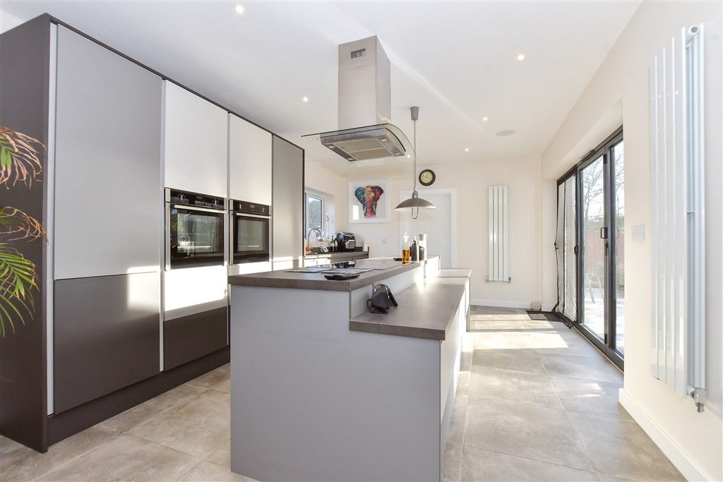 Property photo 1 of 23 Kitchen/ Diner