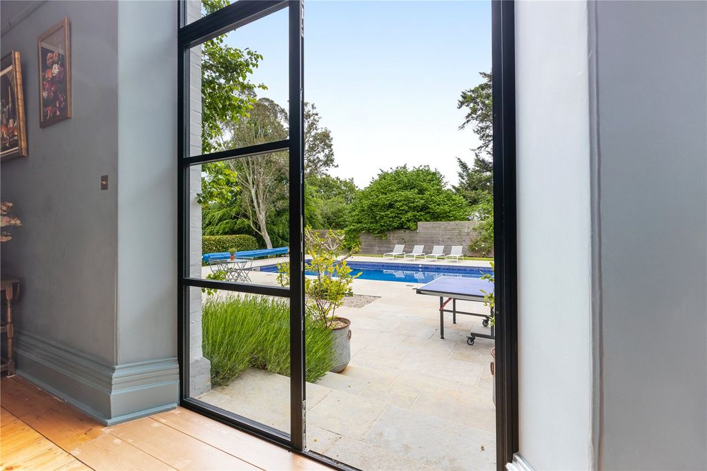 Property photo 2 of 22 French Doors