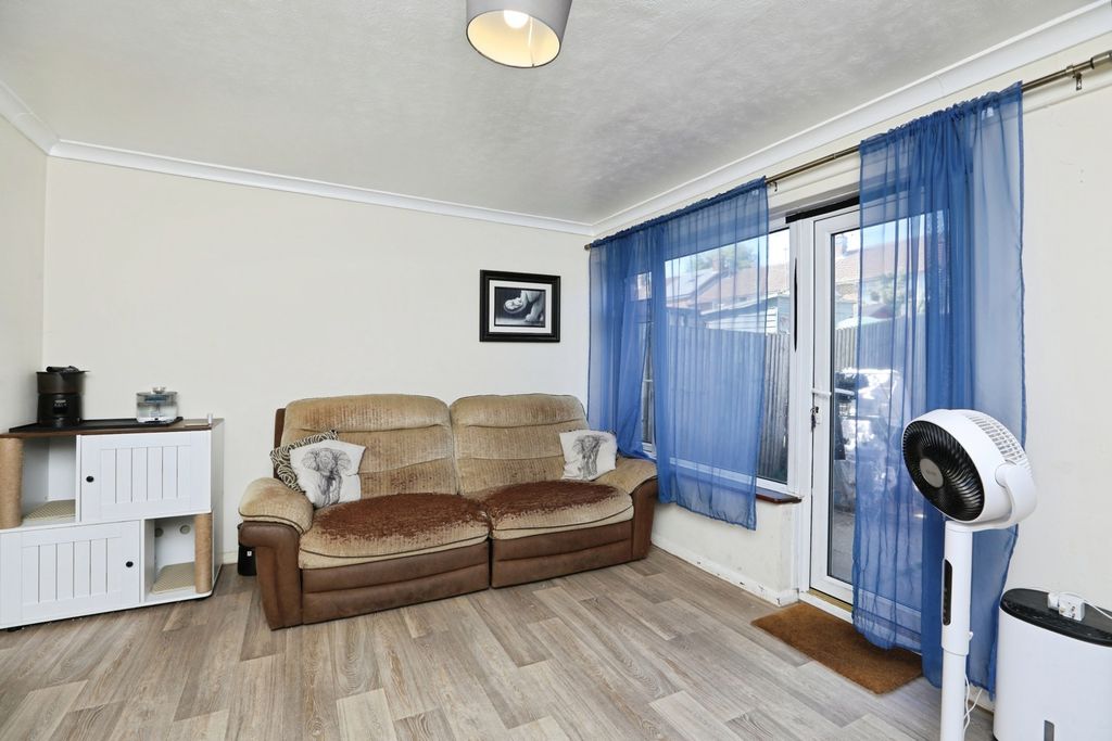 Property photo 2 of 13 Pbox-Img.Jpg