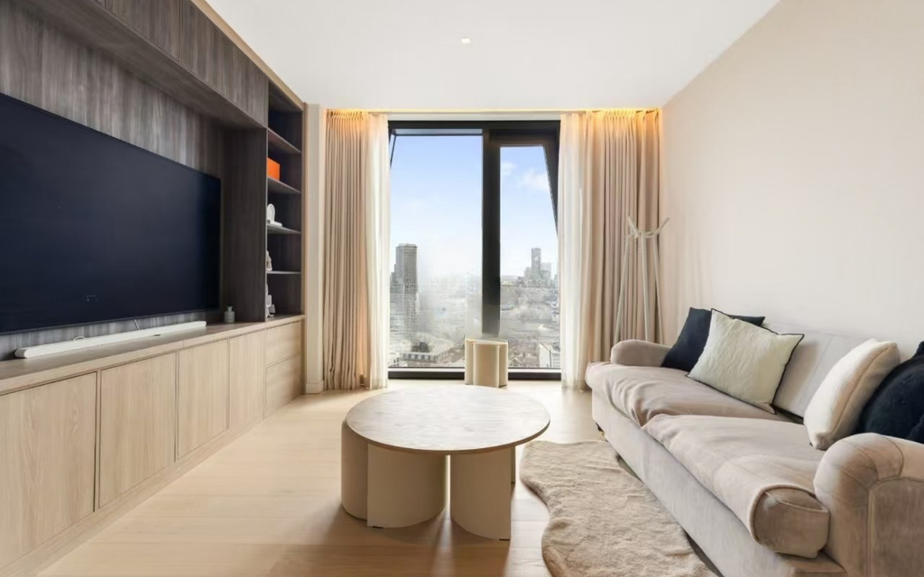 Property photo 3 of 6