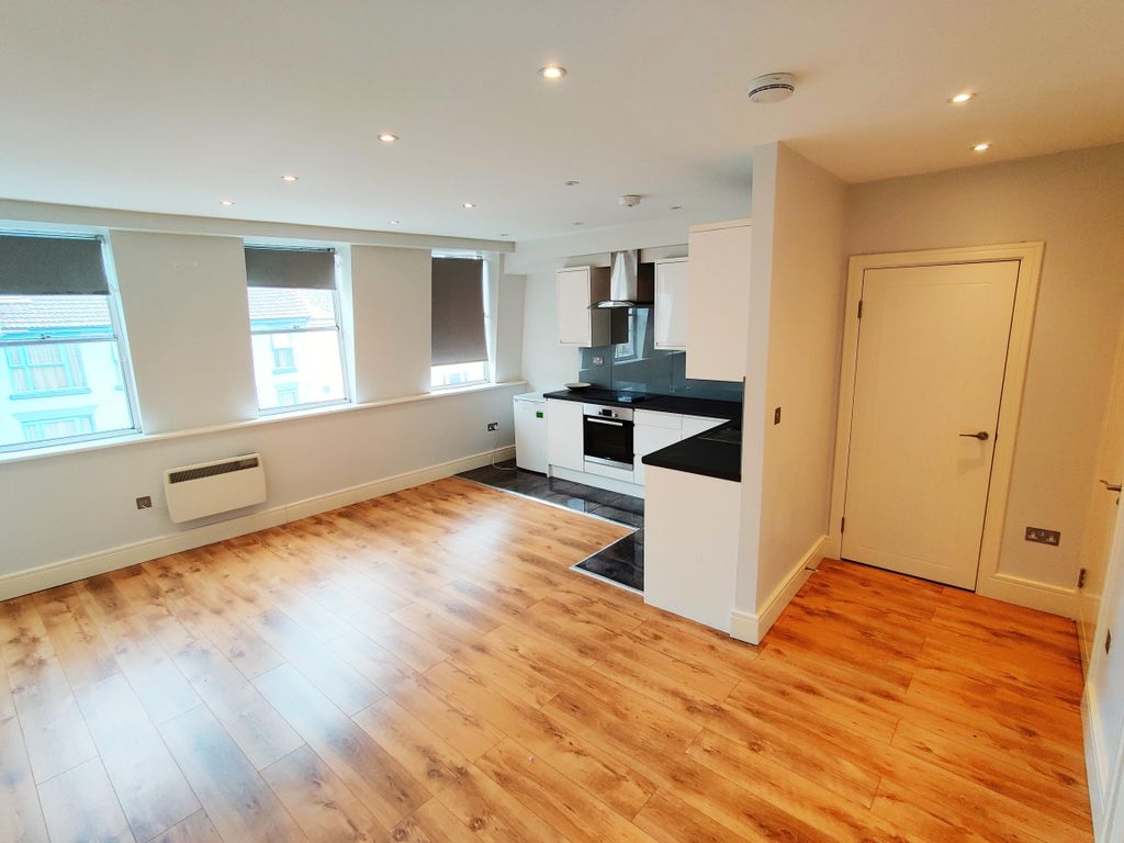 Property photo 2 of 3 Image