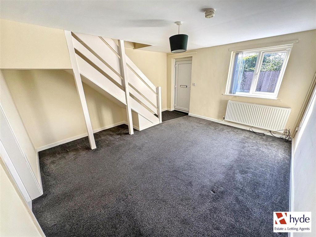 Property photo 2 of 12 Img_9415.Jpg