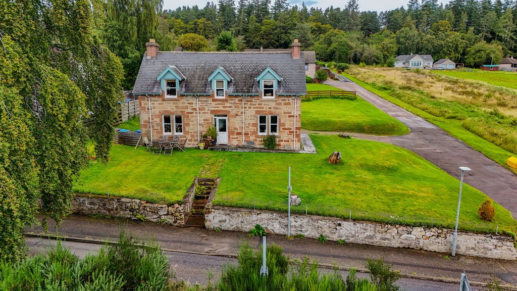 Property photo 1 of 45