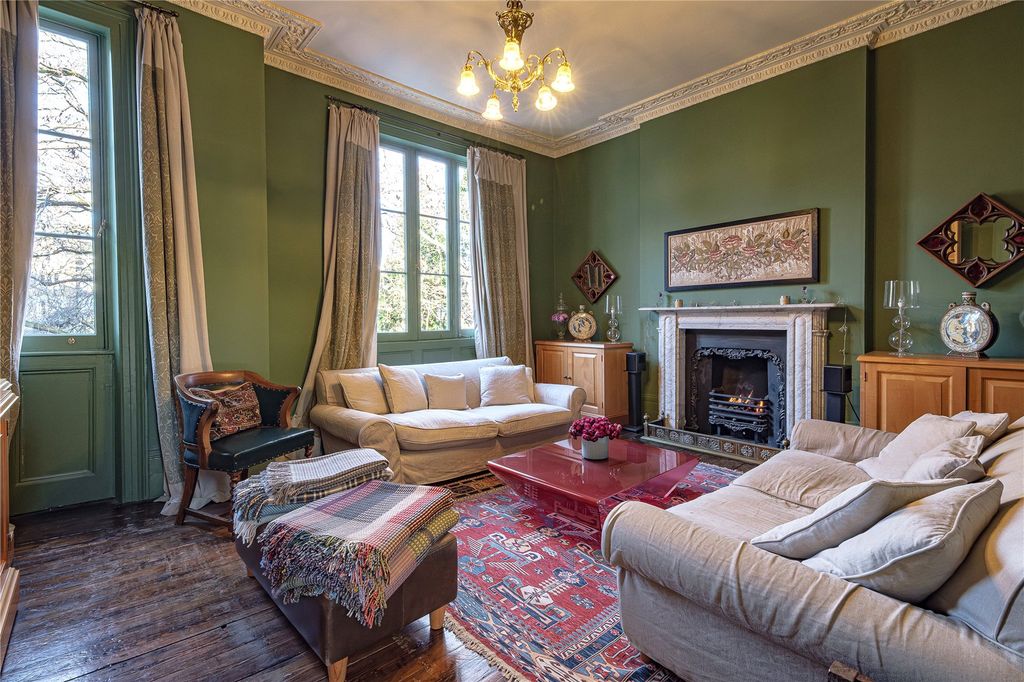 Property photo 3 of 39 Picture No. 85