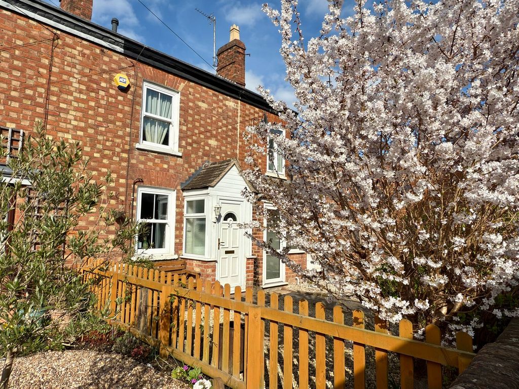 Property photo 2 of 12