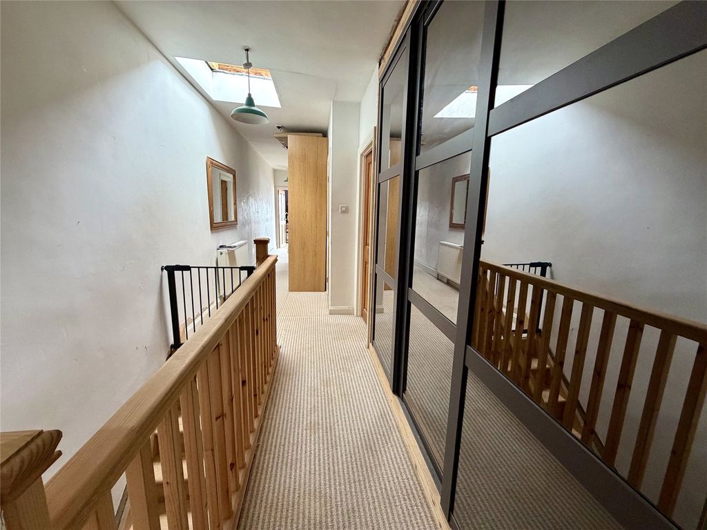Additional image 5 of 4 bed detached house for saleRobert Street, Milford Haven, Pembrokeshire SA73