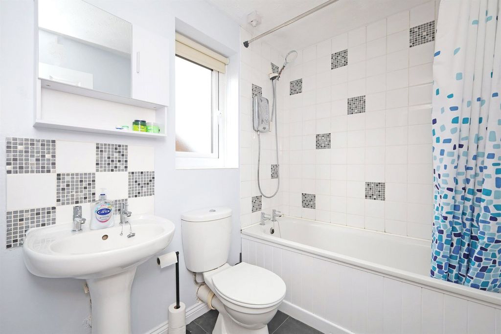 Property photo 3 of 19 Picture No. 03