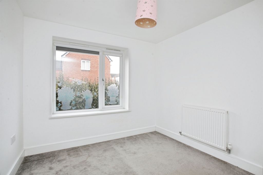 Additional image 15 of 2 bed flat for saleDoyle Close, Rugby CV21