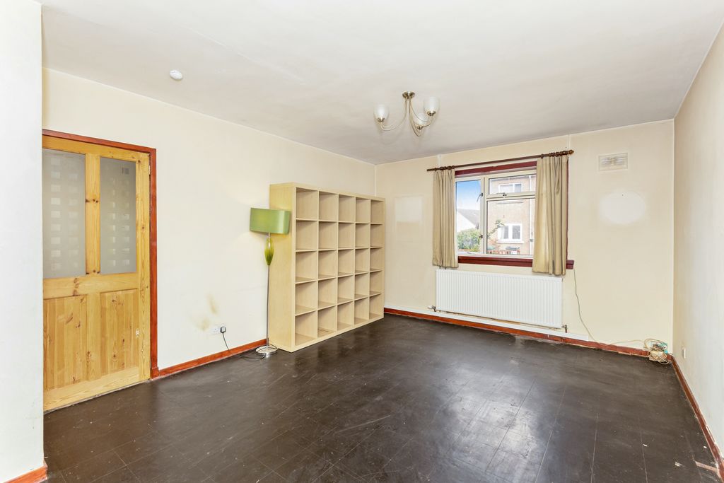 Property photo 3 of 11 Property Image 3