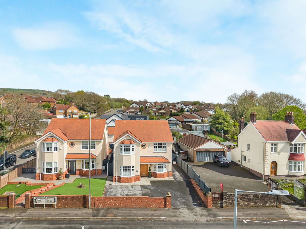 Property photo 1 of 48