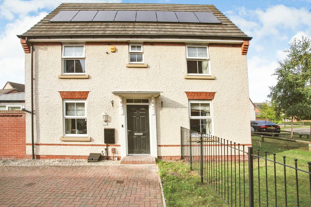Property photo 1 of 17