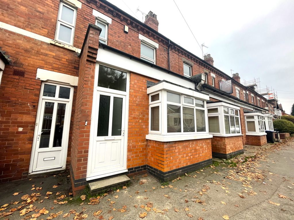 Property photo 1 of 7 Front Use