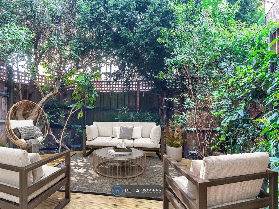 Property photo 1 of 21 Very Private Secluded Garden