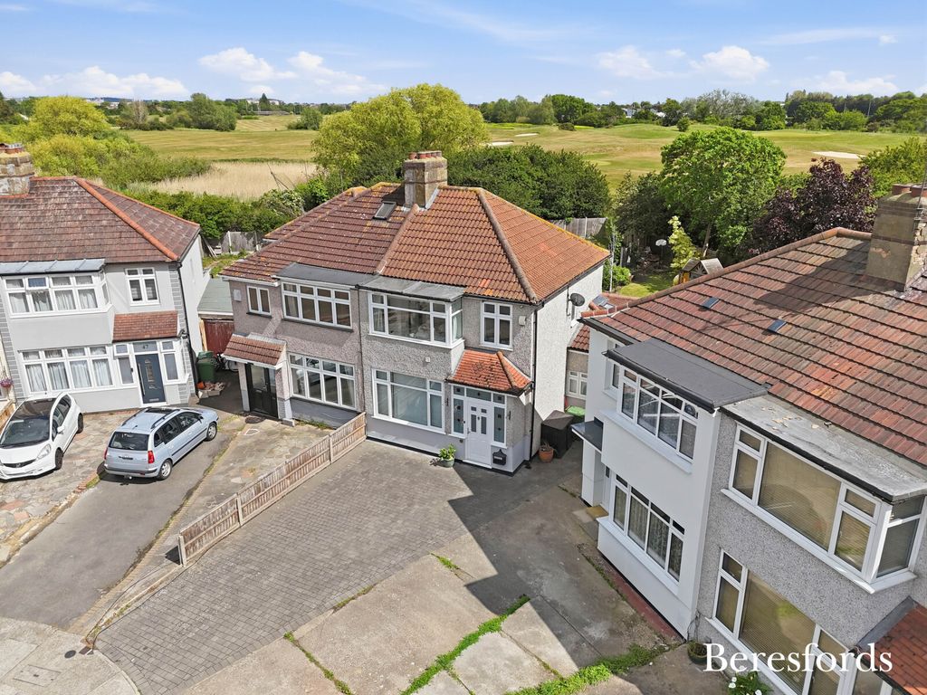 Additional image 17 of 4 bed semi-detached house for saleSeabrook Gardens, Romford RM7