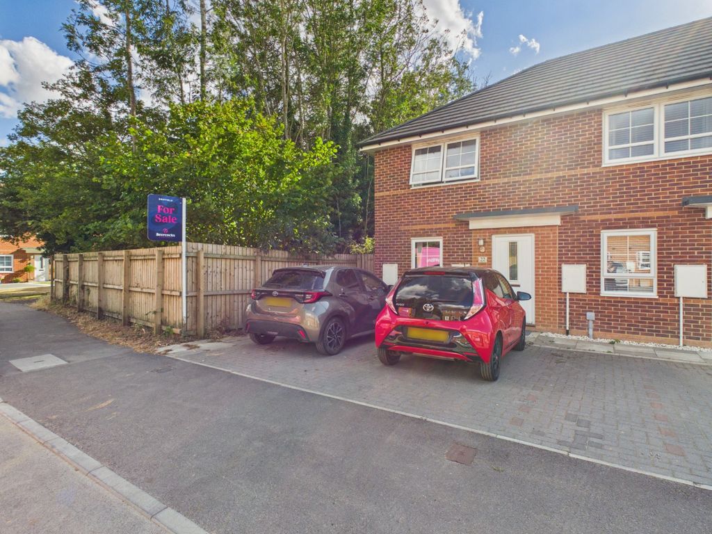 Property photo 1 of 18 5274991