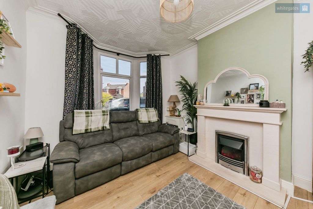 Property photo 2 of 15 Pbox-Img.Jpg