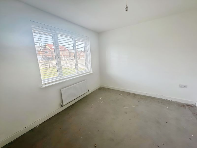 Property photo 2 of 14 Photo 15