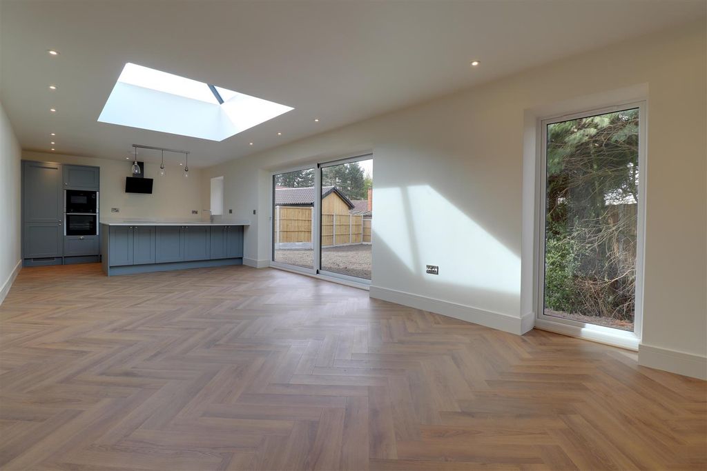 Property photo 3 of 22 Img_0656-Img_0658.Jpg