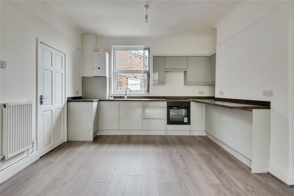 Property photo 3 of 17 Picture No. 03