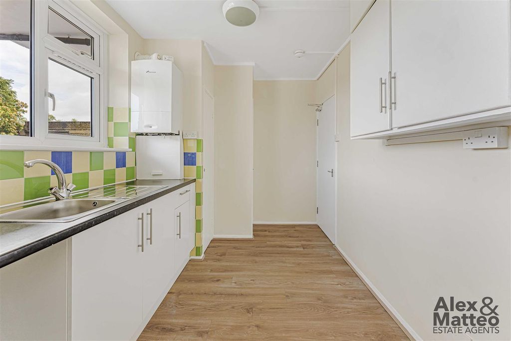 Property photo 3 of 12 Landmann House
