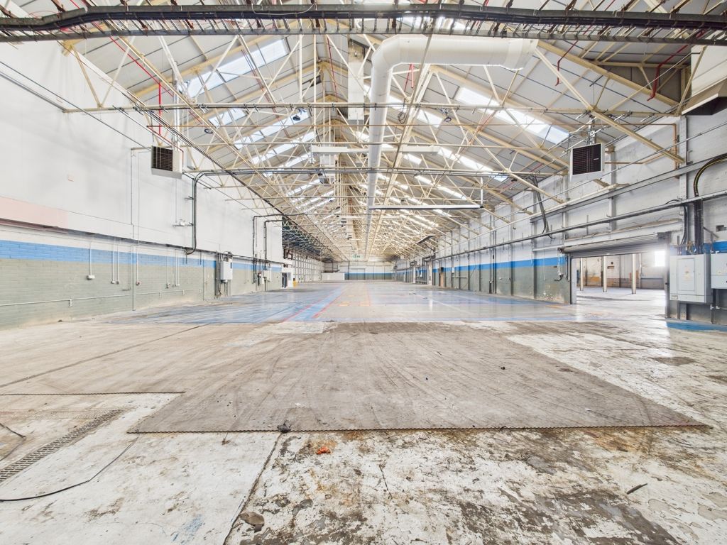 Property photo 3 of 11 Photo 4