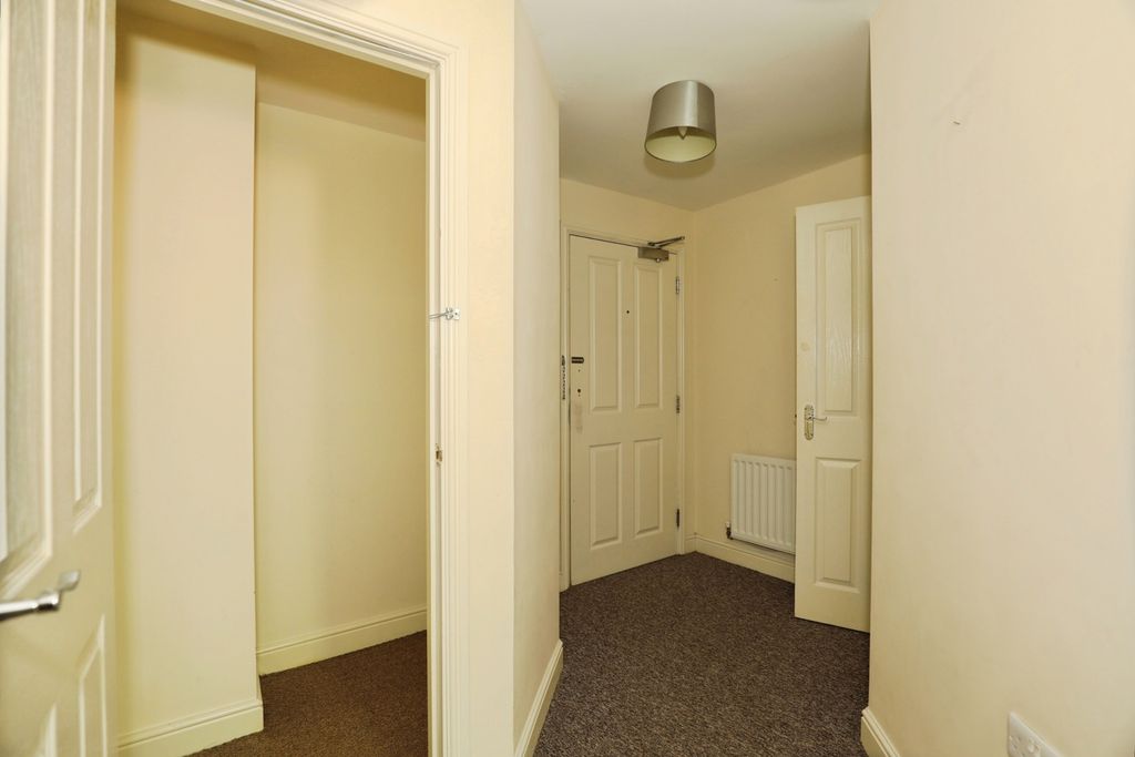 Property photo 2 of 13 Pbox-Img.Jpg