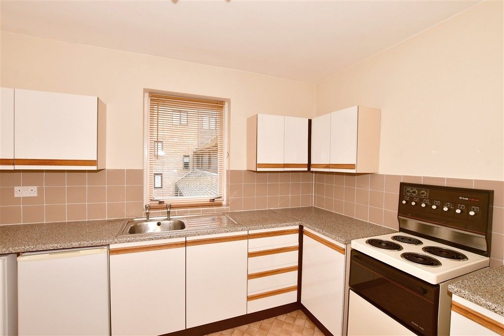Property photo 1 of 12 Kitchen