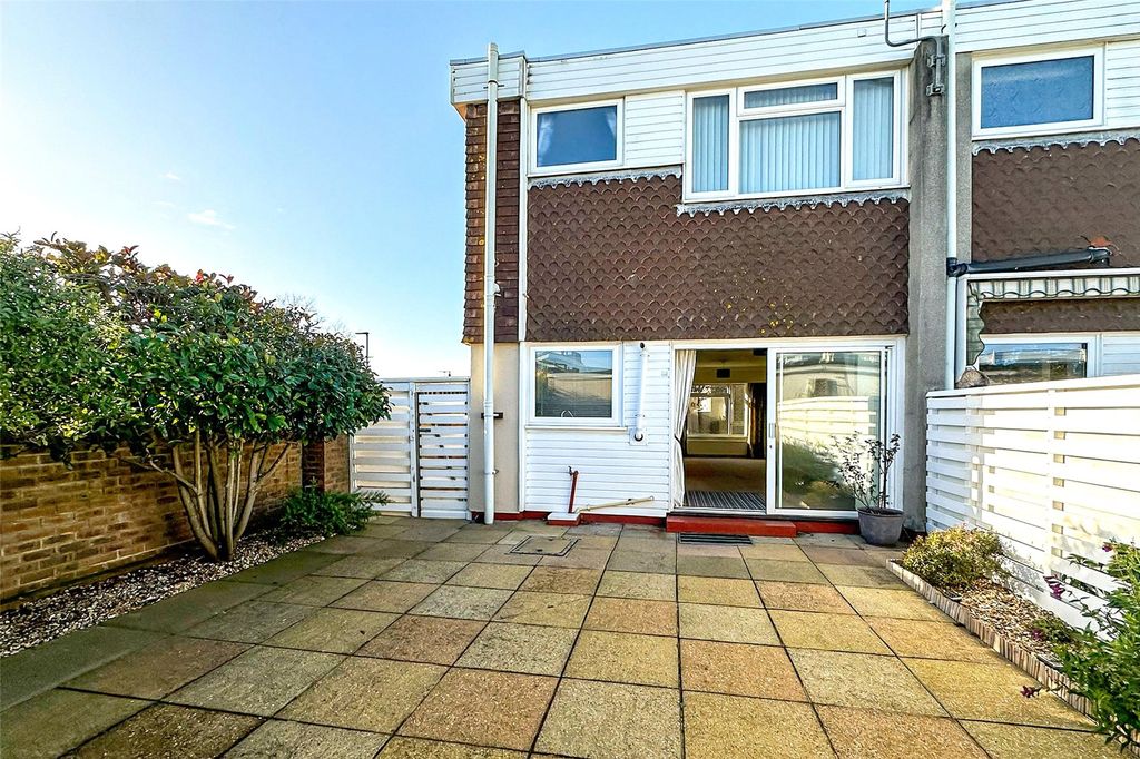 Property photo 2 of 16 Picture No. 13