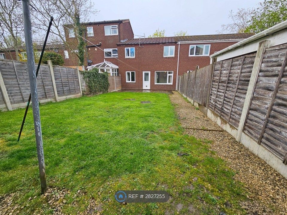 Property photo 2 of 16