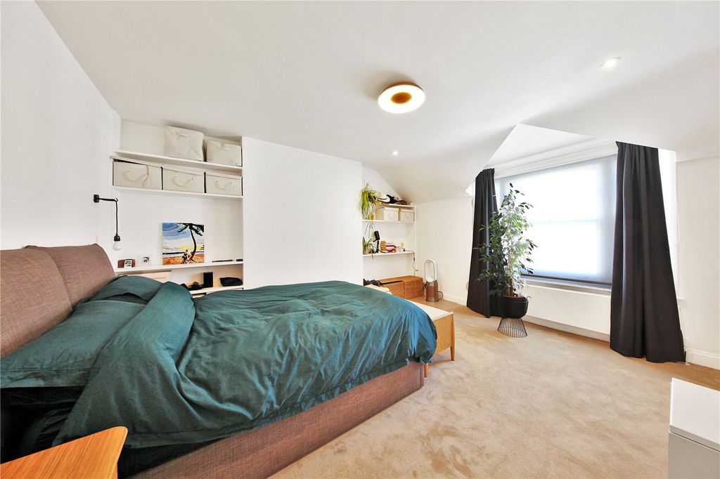 Property photo 3 of 17 Picture No. 19