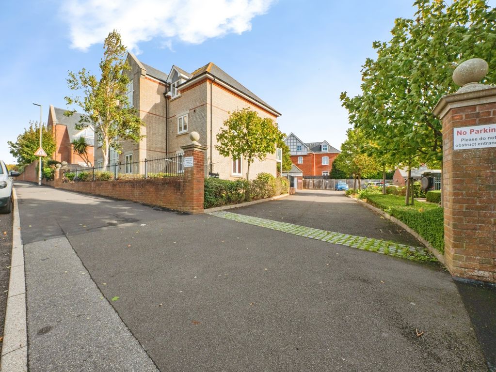 Property photo 1 of 20 Pbox-Img.Jpg