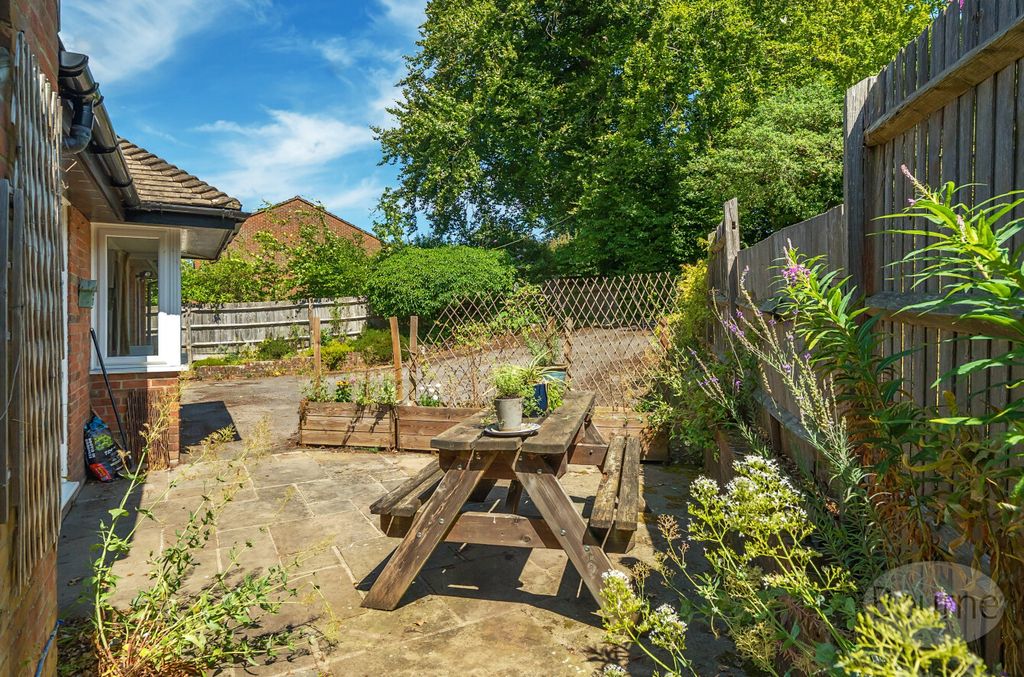 Property photo 3 of 23 614520c7-8Bff-44c...