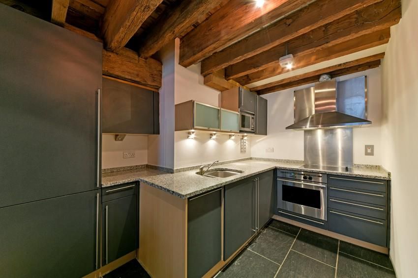 Property photo 2 of 12 Kitchen