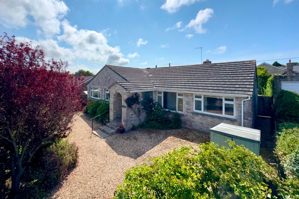 Property photo 1 of 16