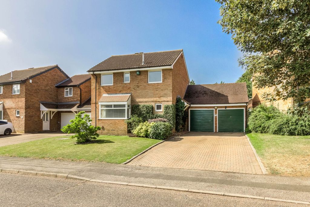 Property photo 1 of 22