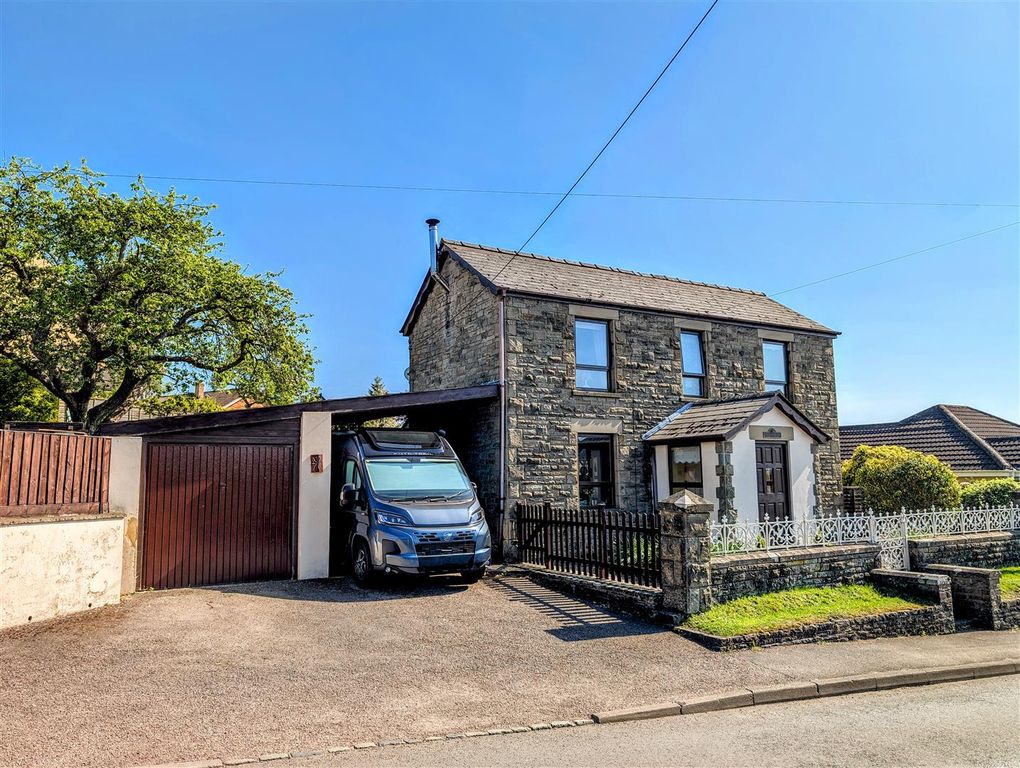 Property photo 1 of 26