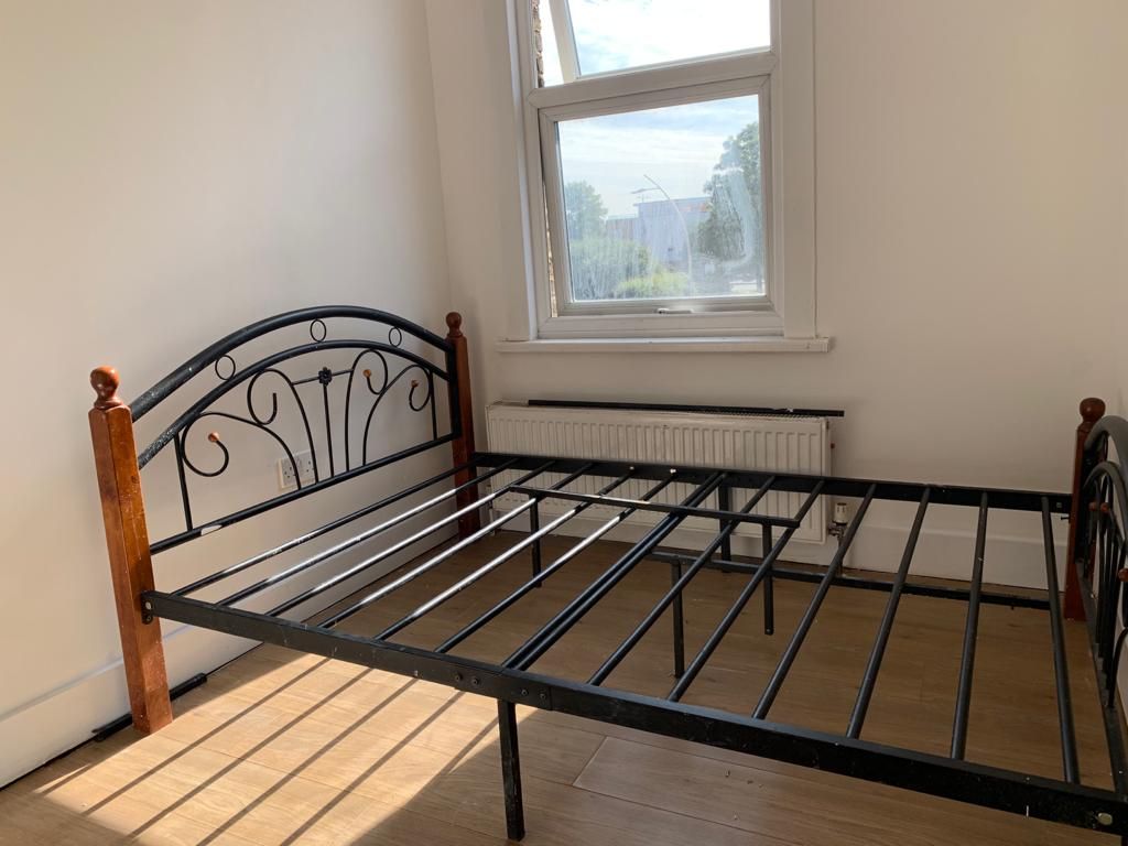 Property photo 2 of 9 Gallery