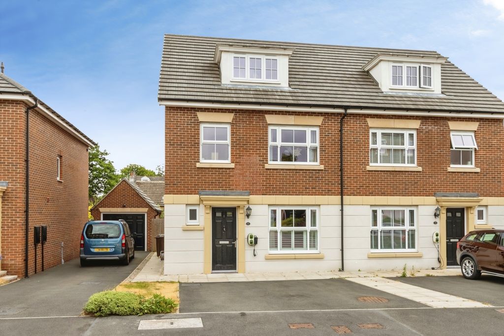 Property photo 1 of 19 Pbox-Img.Jpg