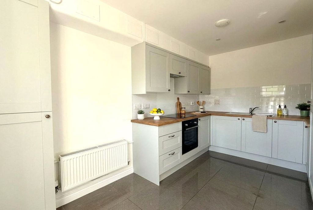 Property photo 3 of 13 Picture No. 04
