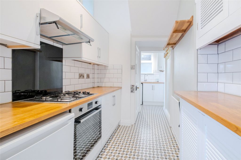 Property photo 2 of 7 Picture No. 08