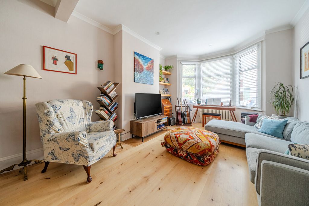 Property photo 3 of 15 1526675-15-1A0d92...