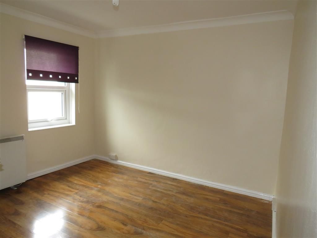 Property photo 3 of 5 Bedroom 1