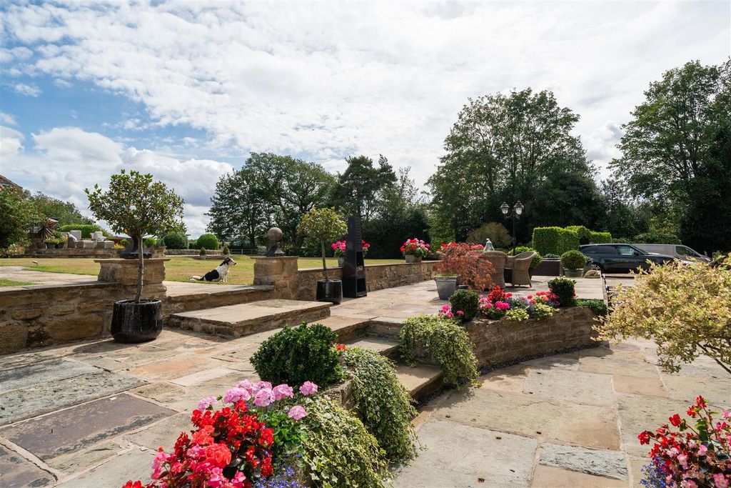 Additional image 89 of 7 bed detached house for salePark Hall, Parkhall Lane, Spinkhill, Sheffield S21