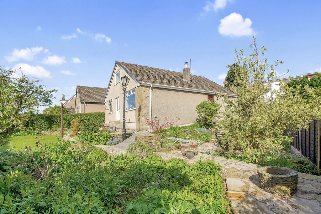 Property photo 1 of 29