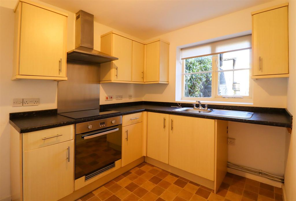 Property photo 2 of 7 Img_2356.Jpg